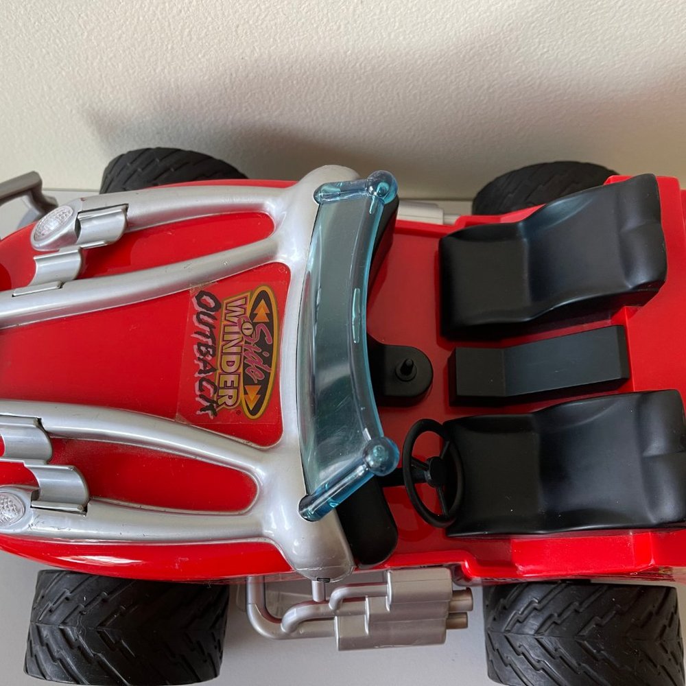 Megatech Mega-Sidewinders Remote Control Car - Picture 2 of 9